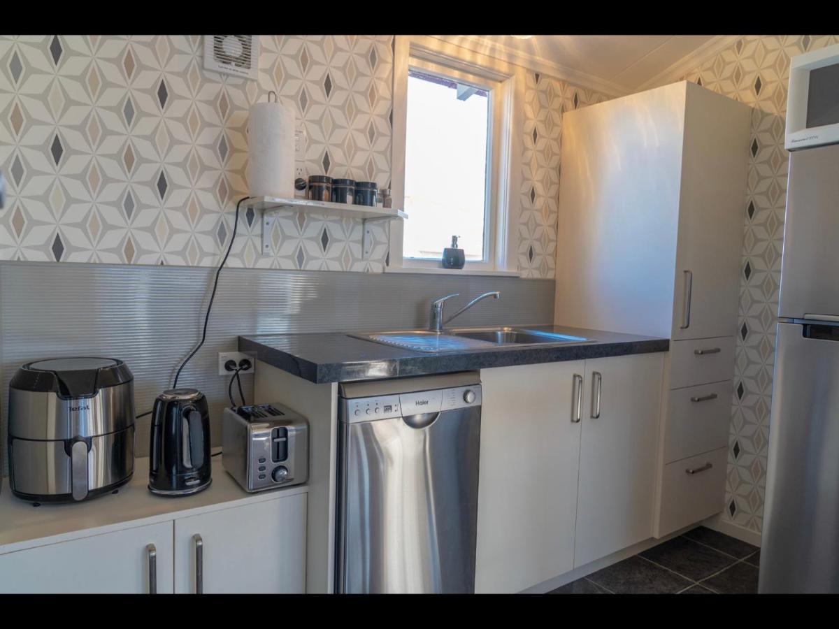 Te Anau Holiday Home - Free Wifi - Free Bikes & Kayaks - Short Walk To Lake & Town - Top Views Exteriér fotografie