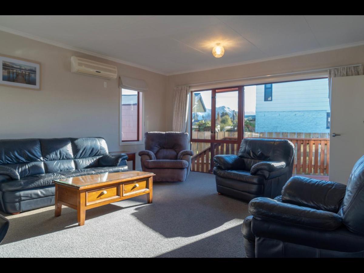 Te Anau Holiday Home - Free Wifi - Free Bikes & Kayaks - Short Walk To Lake & Town - Top Views Exteriér fotografie