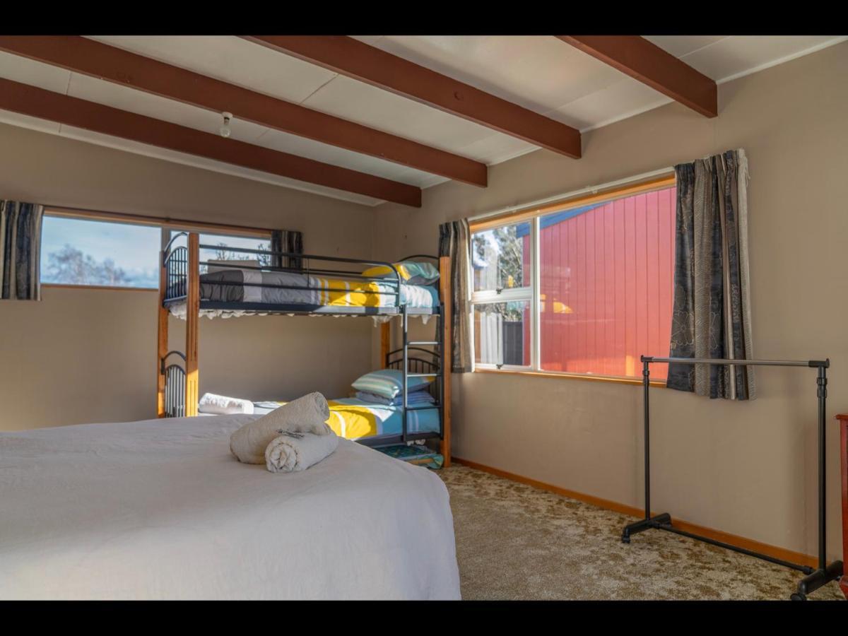 Te Anau Holiday Home - Free Wifi - Free Bikes & Kayaks - Short Walk To Lake & Town - Top Views Exteriér fotografie